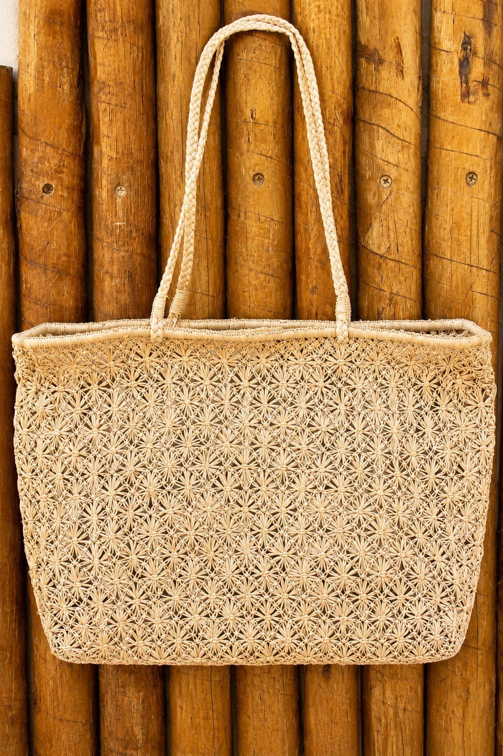 BOLSA MACRAMÊ EM BURITI
